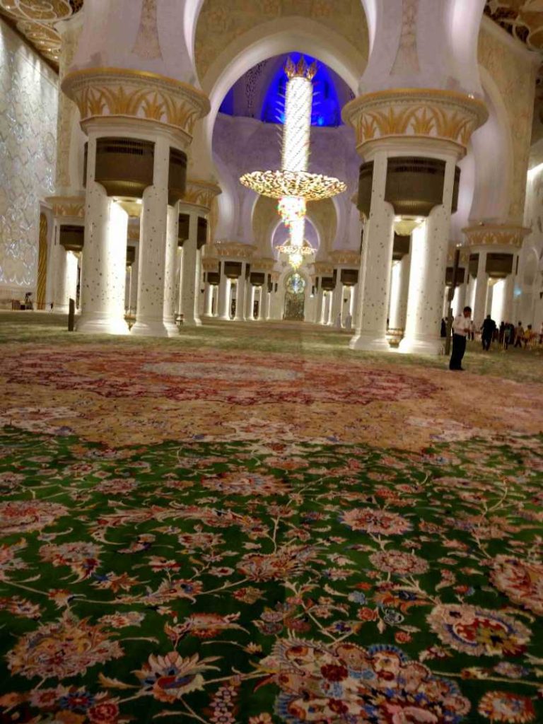Carpet at Sheikh Zayed Mosque